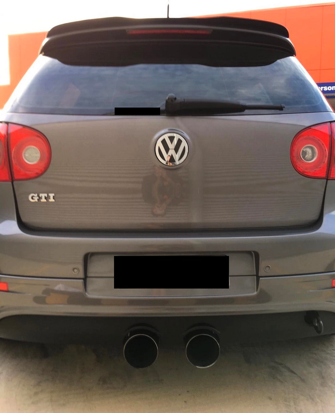 MAXTON DESIGN | Spoiler Cap (MK5 GTI)