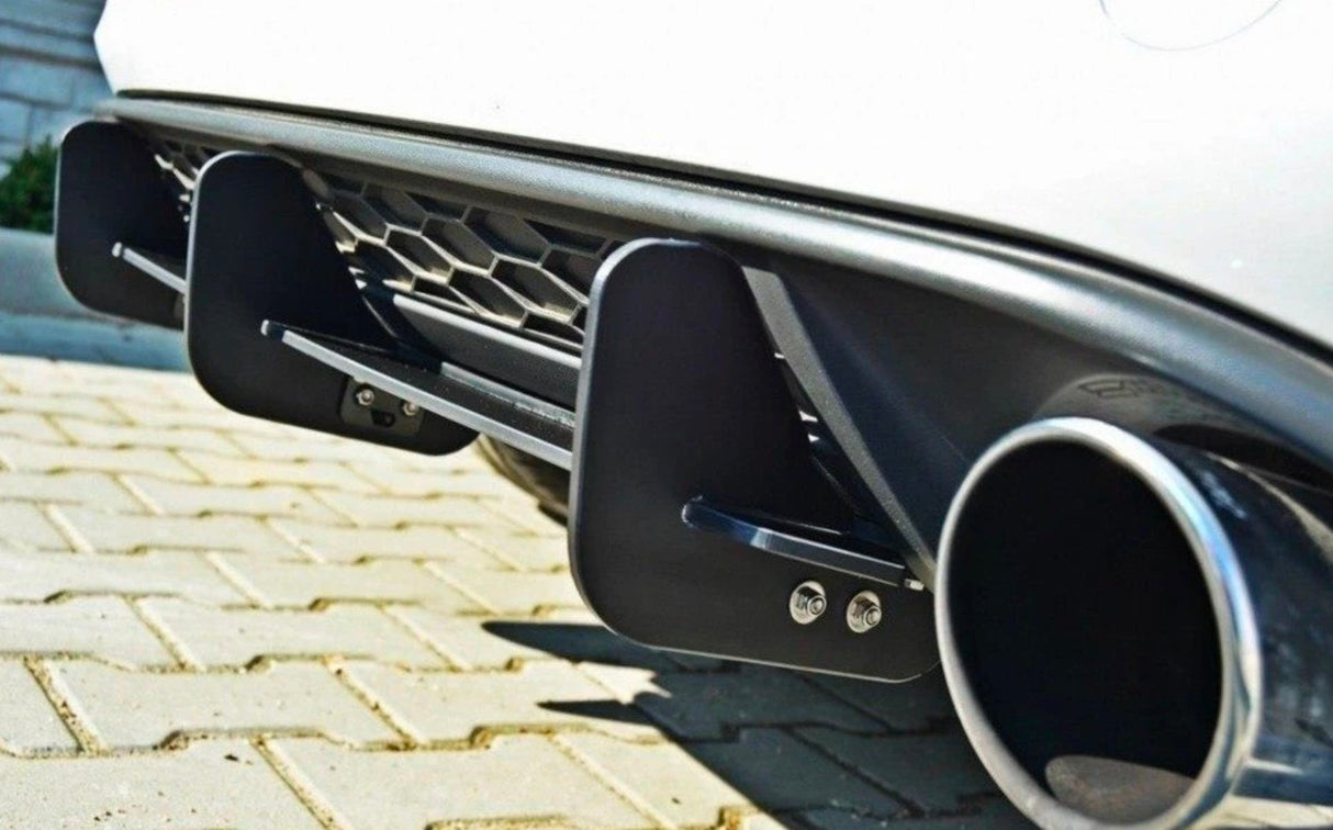 MAXTON DESIGN | Rear Diffuser + Rear Side Splitters (VW Golf MK7 GTI)